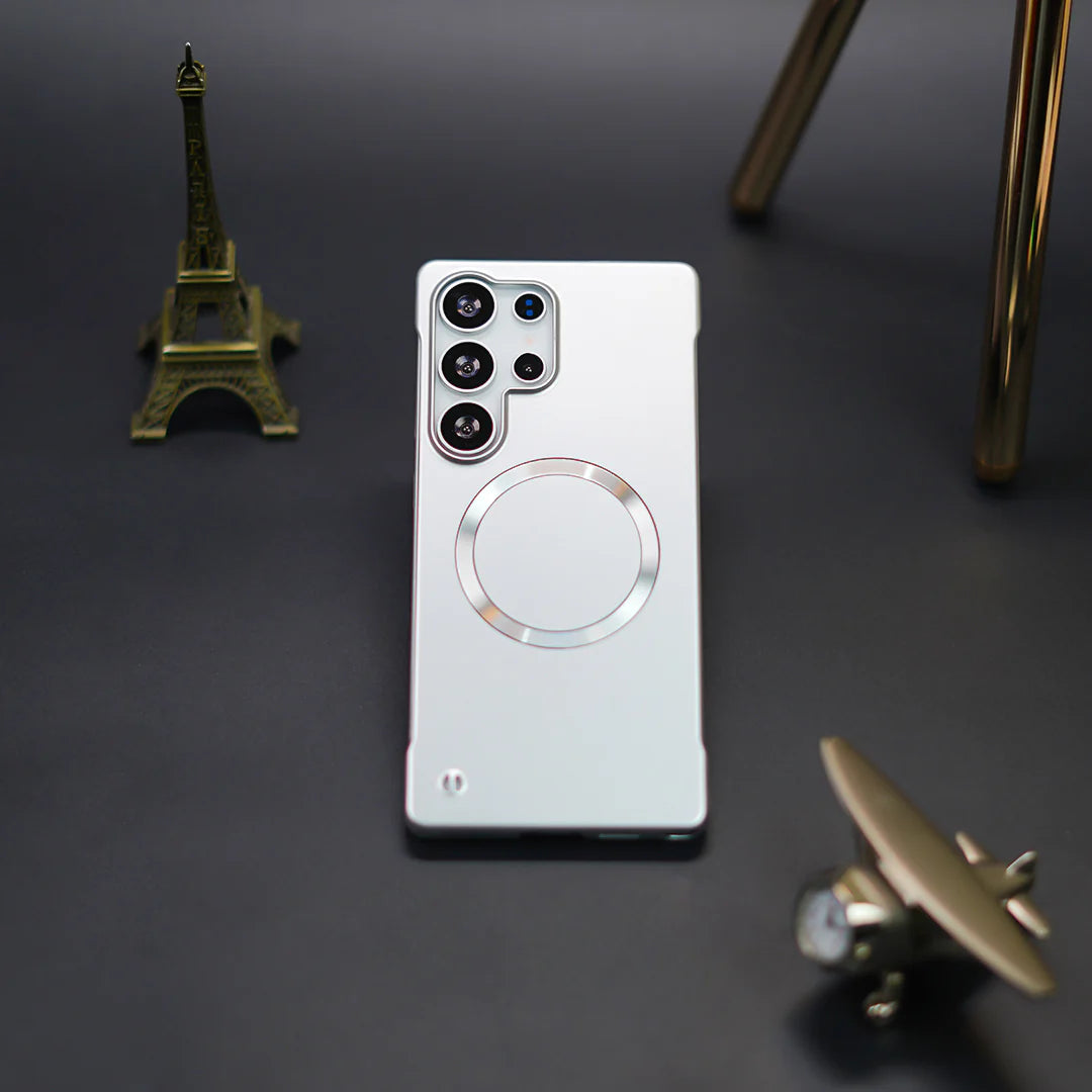 Premium Metal Texture Borderless Magsafe Case